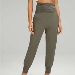 Lululemon Align Super-High-Rise Ribbed-Waist Jogger – Carob Brown